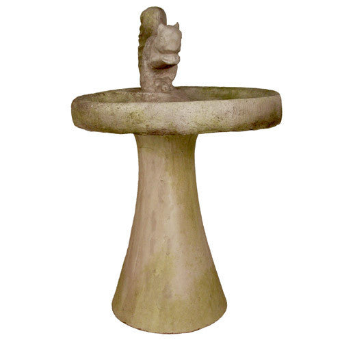 Squirrel Birdbath Garden Display - XoticBrands Home Decor