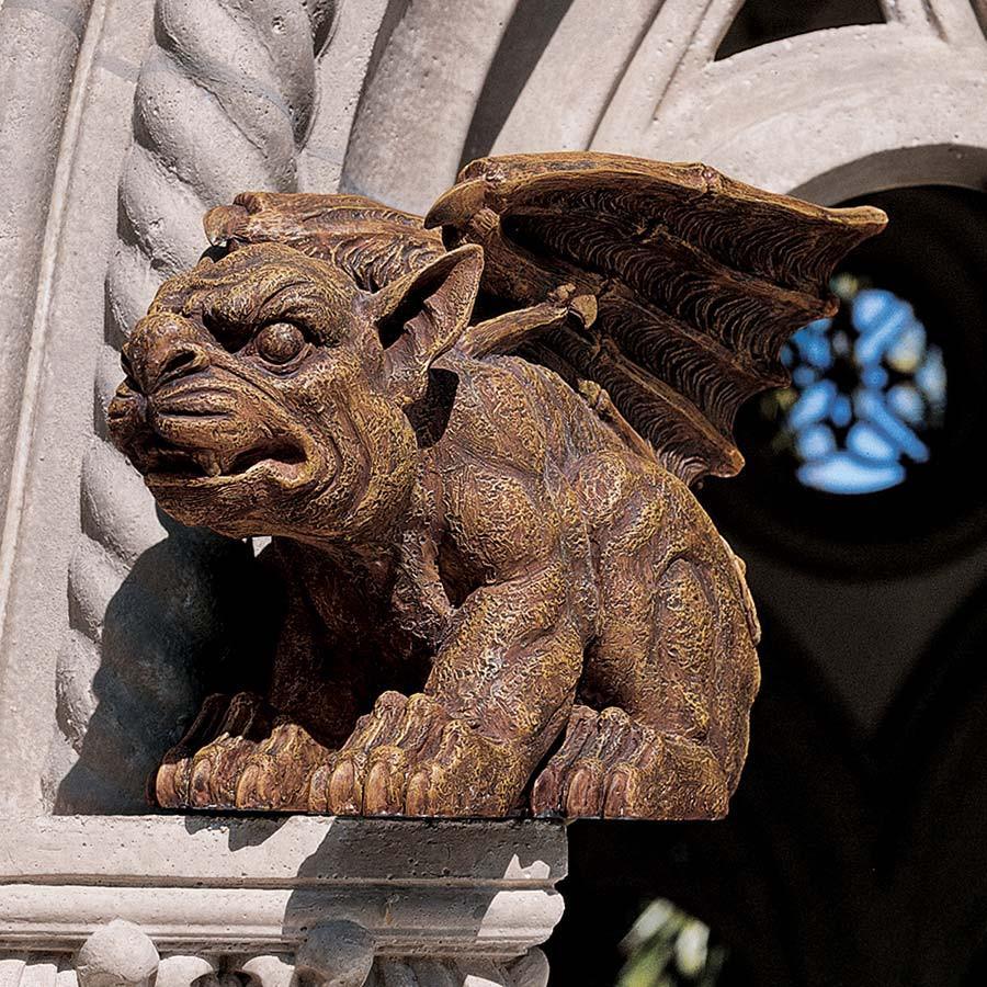 Gargoyle statues