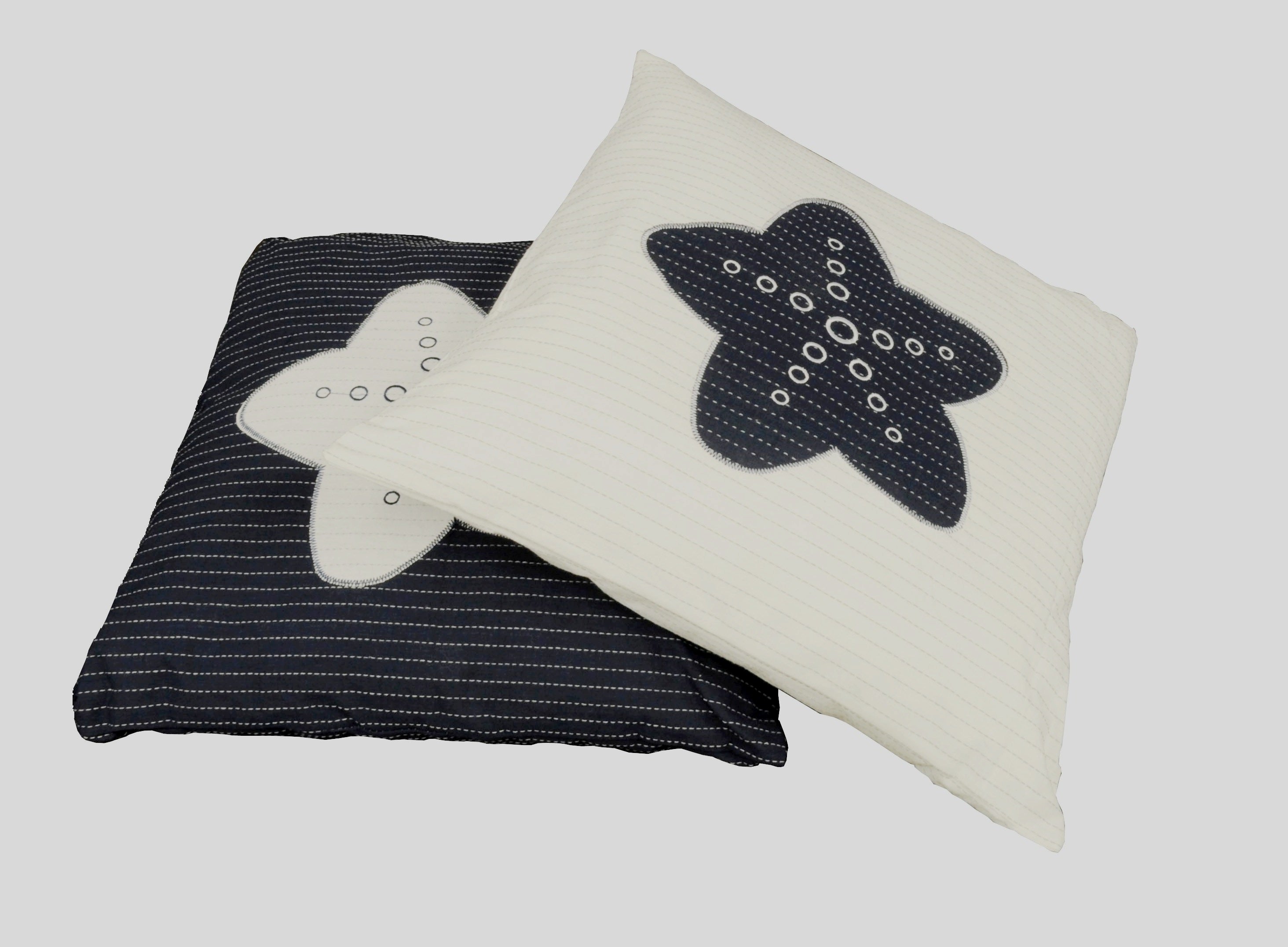  Anne Home - White Pillow, Blue Star, Home furniture and decor, Old Modern Handicrafts, XoticBrands Home Decor