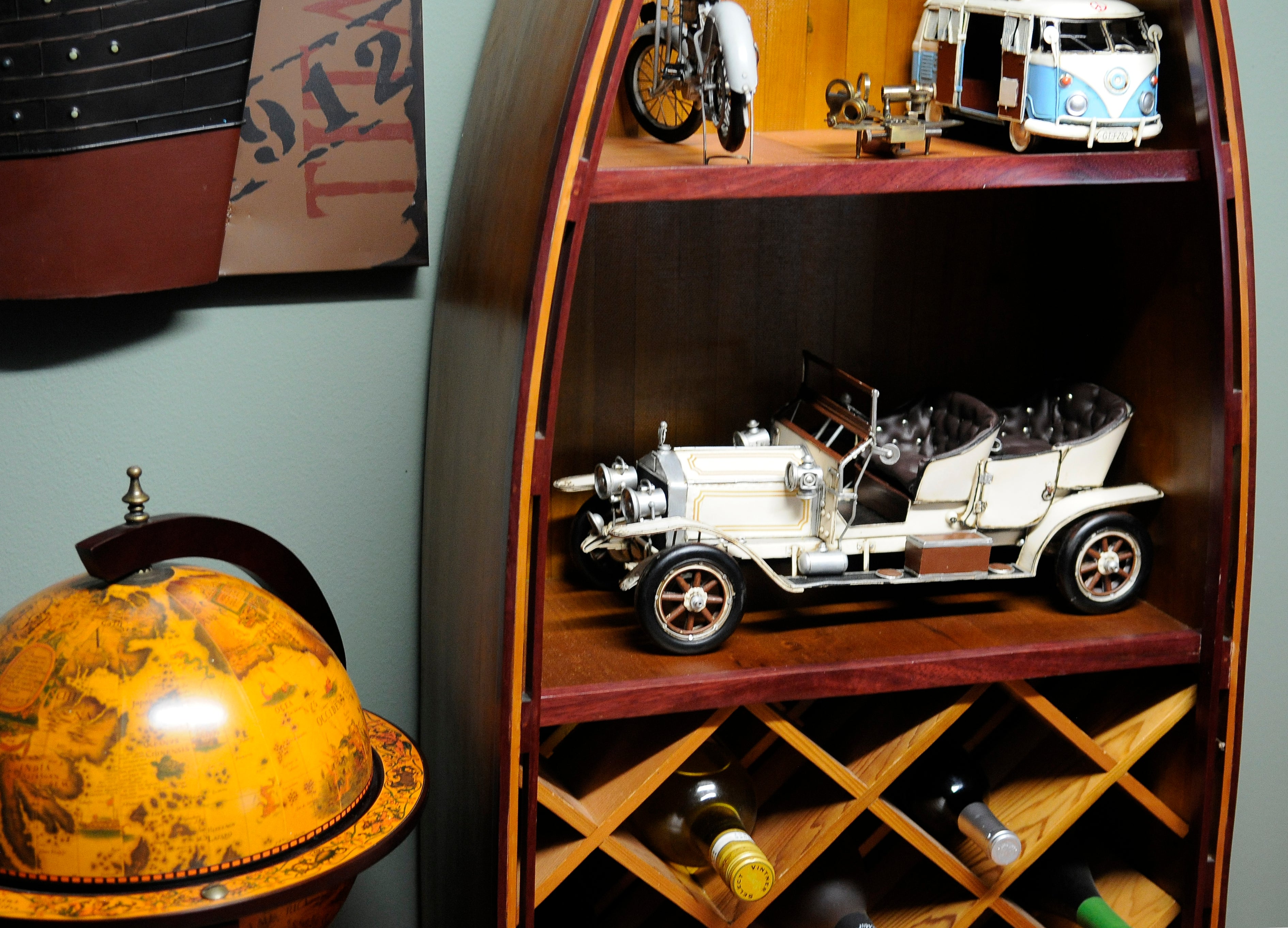  1909 Rolls Royce Ghost Edition Iron Vintage Model, Home furniture and decor, Old Modern Handicrafts, XoticBrands Home Decor