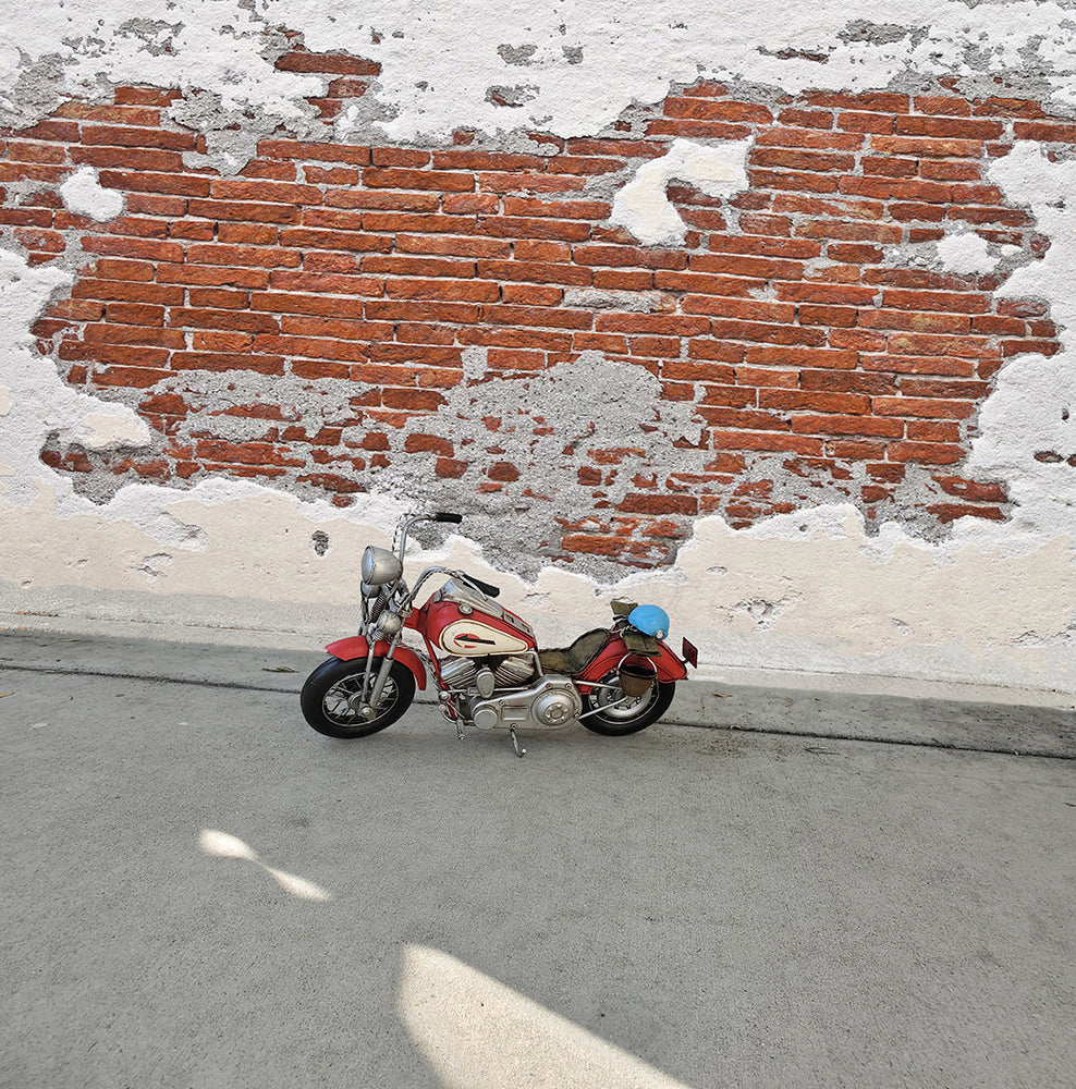 Red Harley Davidson Motorcycle Metal Handmade, Home furniture and dÃ©cor, OLD MODERN HANDICRAFTS, XoticBrands Home Decor