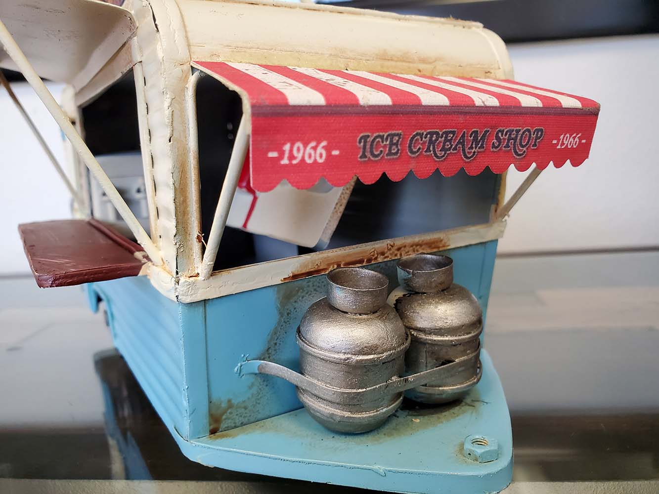  1966 Icecream Trailer Metal Handmade, Home furniture and dÃ©cor, OLD MODERN HANDICRAFTS, XoticBrands Home Decor