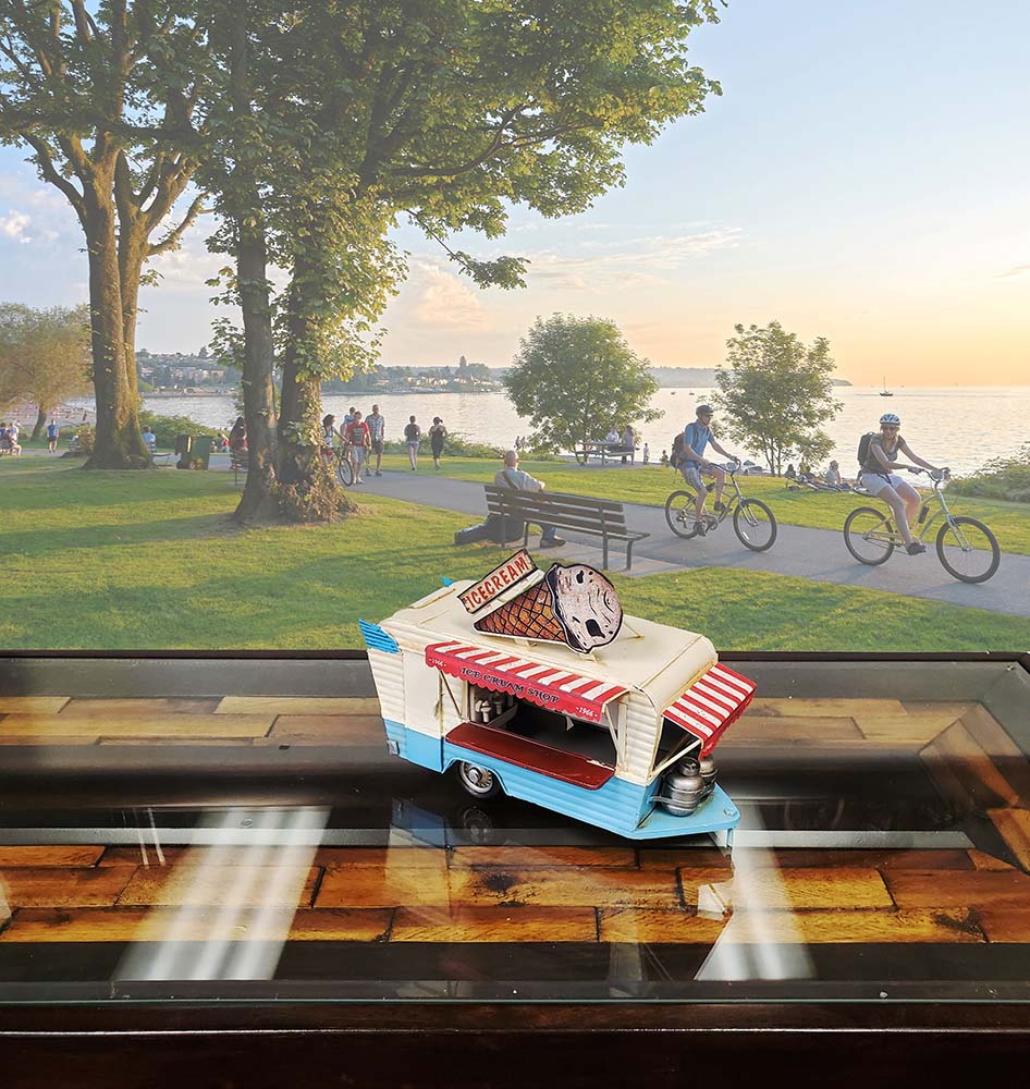  1966 Icecream Trailer Metal Handmade, Home furniture and dÃ©cor, OLD MODERN HANDICRAFTS, XoticBrands Home Decor