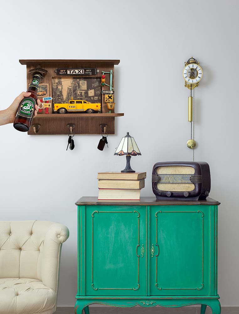  Vintage New York City Checker Taxi Shadow Box, Home furniture and dÃ©cor, OLD MODERN HANDICRAFTS, XoticBrands Home Decor