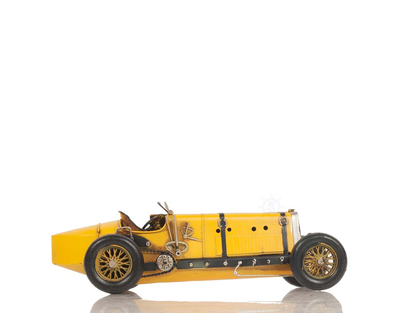  Alfa Romeo P2 Classic Racing Car Model, Home furniture and dÃ©cor, OLD MODERN HANDICRAFTS, XoticBrands Home Decor