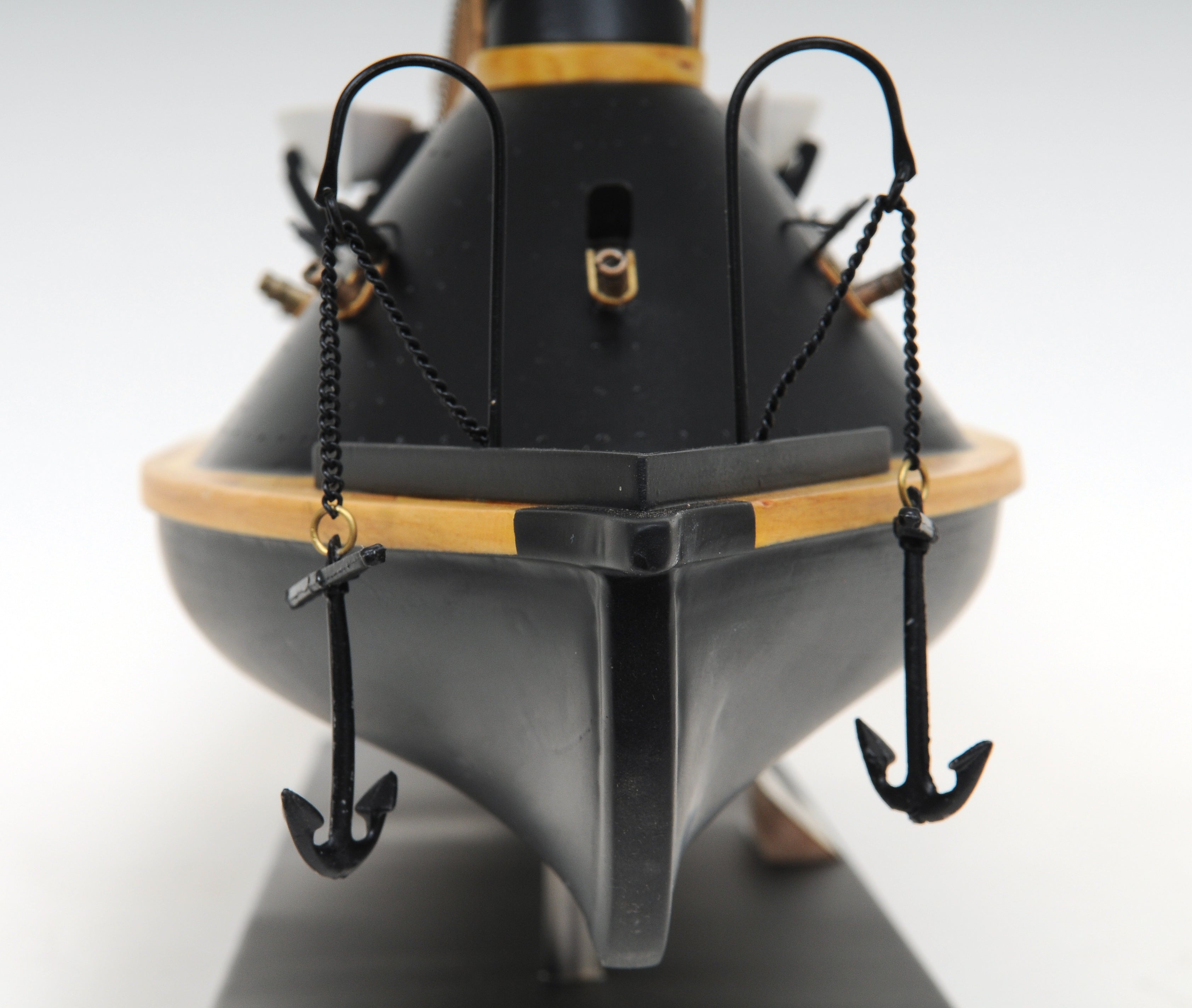  CSS VIRGINIA Model Display, Home furniture and decor, Old Modern Handicrafts, XoticBrands Home Decor