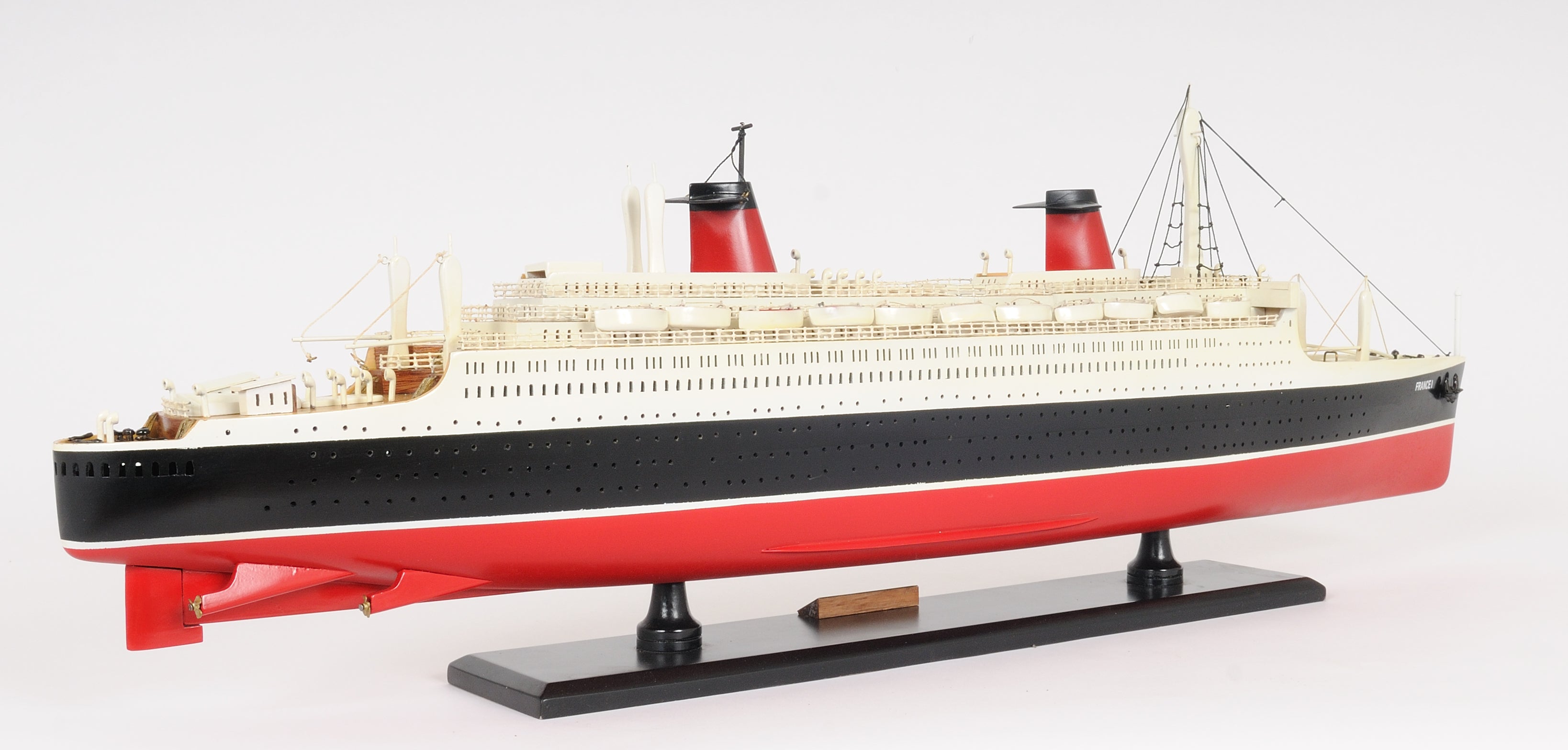  SS France Painted Boat Model Display, Home furniture and decor, Old Modern Handicrafts, XoticBrands Home Decor