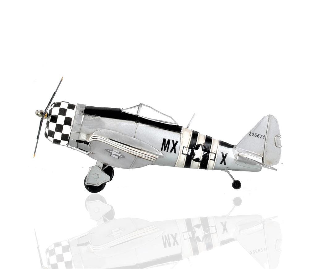  1943 Republic P-47 Bomber-Fighter, Home, Old Modern Handicraft, XoticBrands Home Decor