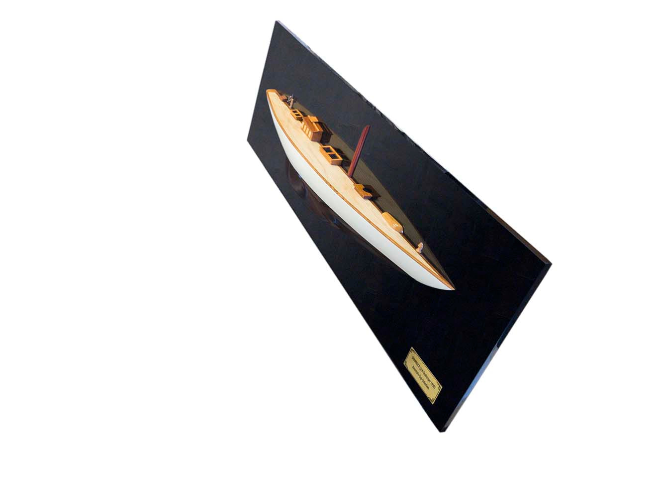  Shamrock Brown/White Painted Half Hull Model Boat Yacht Handmade, Home furniture and dÃ©cor, OLD MODERN HANDICRAFTS, XoticBrands Home Decor