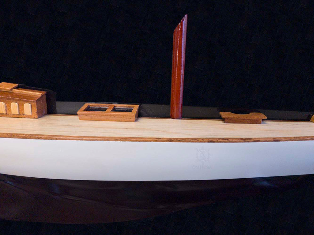  Shamrock Brown/White Painted Half Hull Model Boat Yacht Handmade, Home furniture and dÃ©cor, OLD MODERN HANDICRAFTS, XoticBrands Home Decor