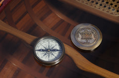  Makers to the Queen Compass w leather case Model Display, Home furniture and decor, Old Modern Handicrafts, XoticBrands Home Decor
