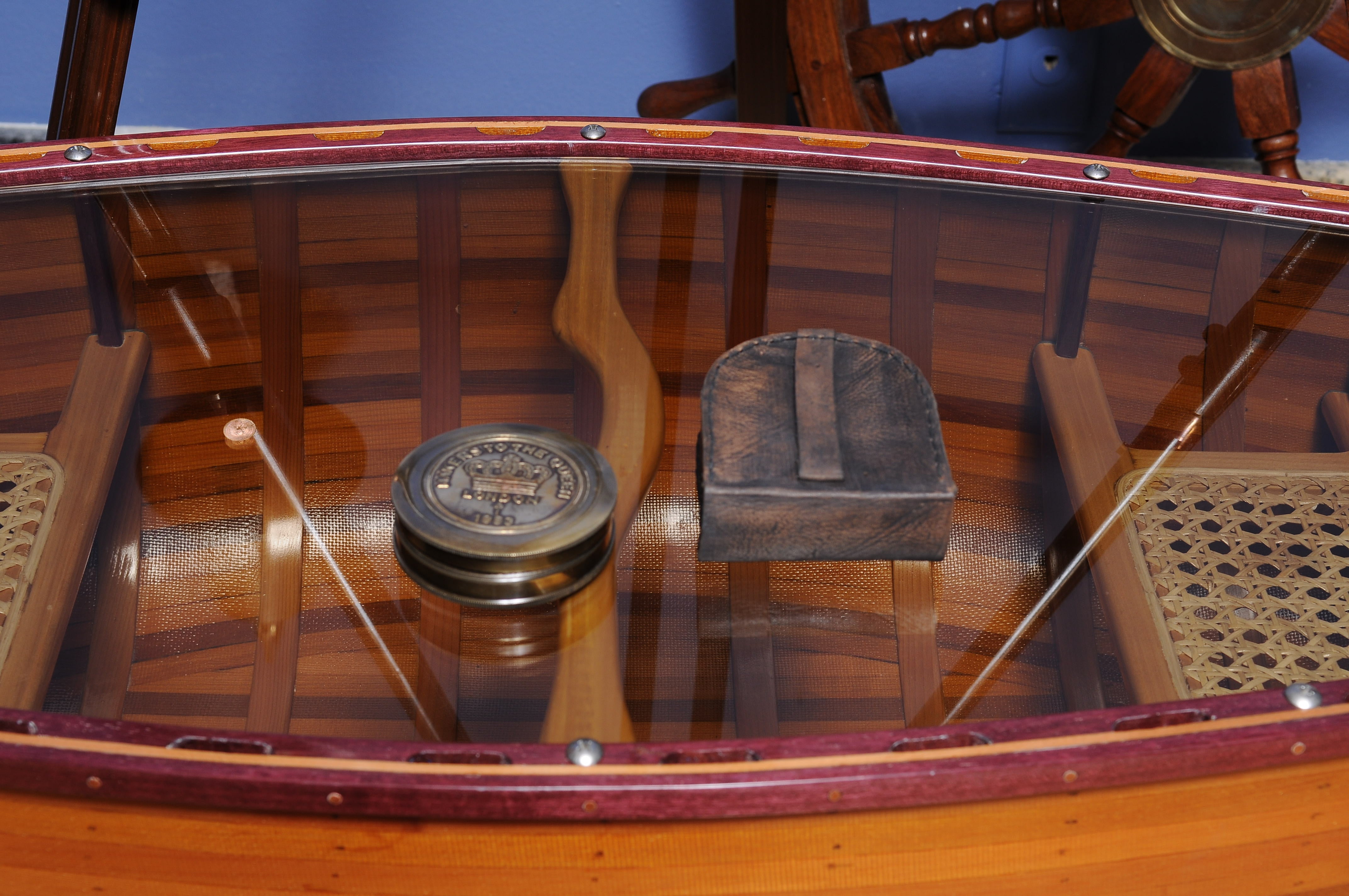  Makers to the Queen Compass w leather case Model Display, Home furniture and decor, Old Modern Handicrafts, XoticBrands Home Decor