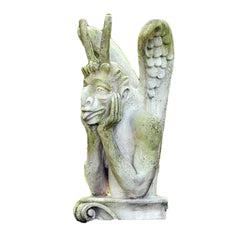 Le Colossal Spitting 27 Gargoyle Sculpture - XoticBrands Home Decor