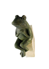 Drama Frog 8 Garden Animal Statue - XoticBrands Home Decor