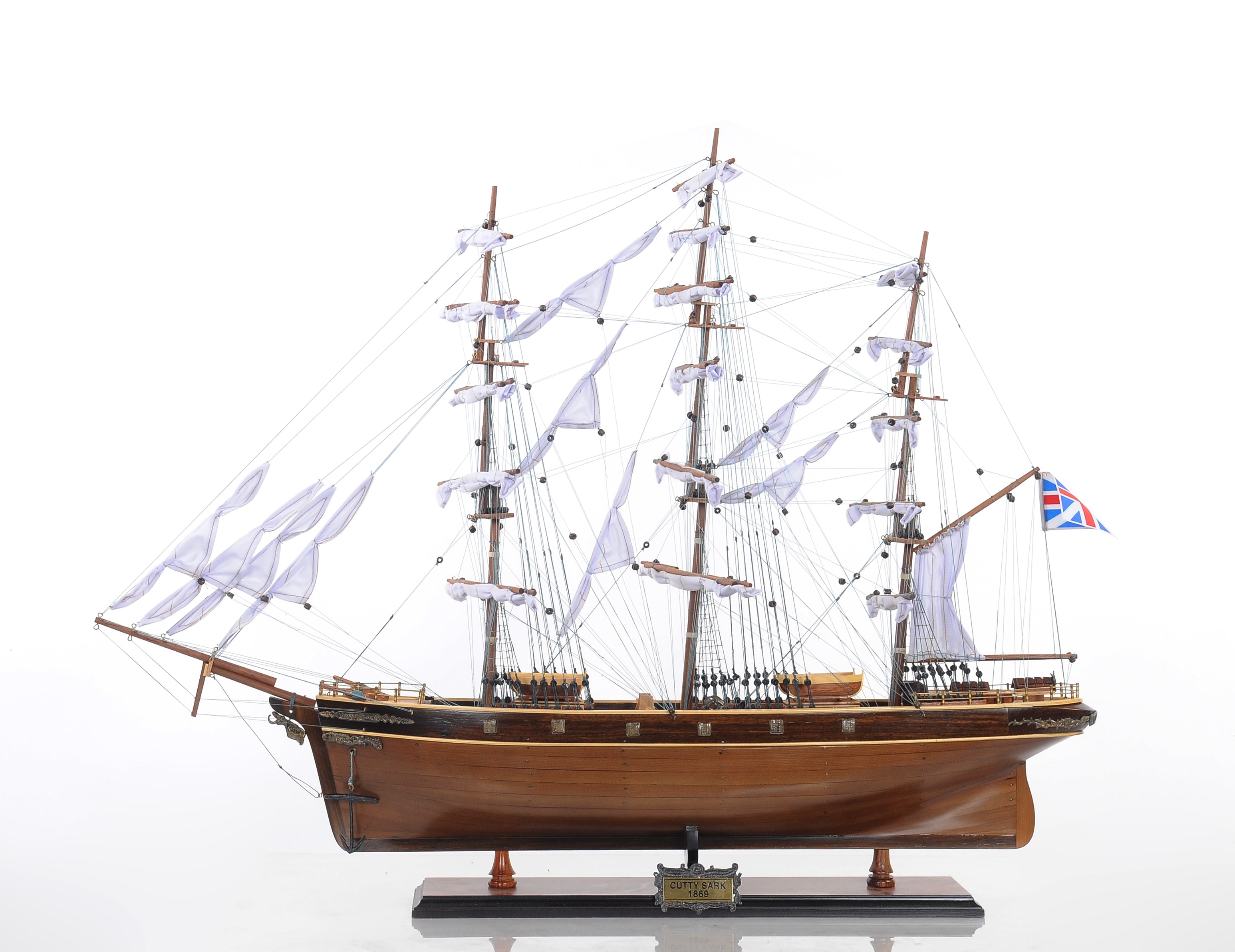  Cutty Sark Model Display, Home furniture and decor, Old Modern Handicrafts, XoticBrands Home Decor