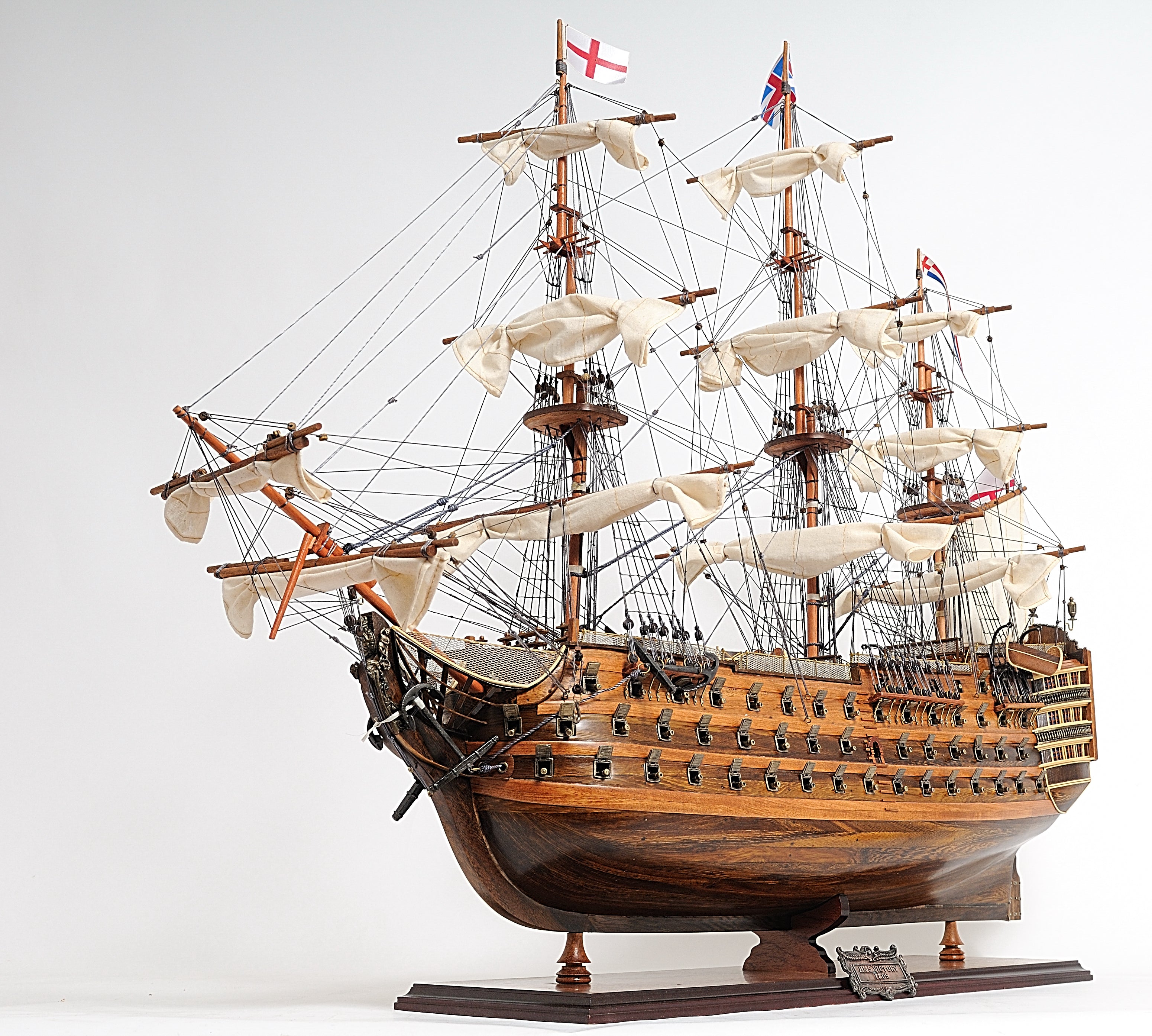  HMS Victory Mid Size EE Model Display, Home furniture and decor, Old Modern Handicrafts, XoticBrands Home Decor