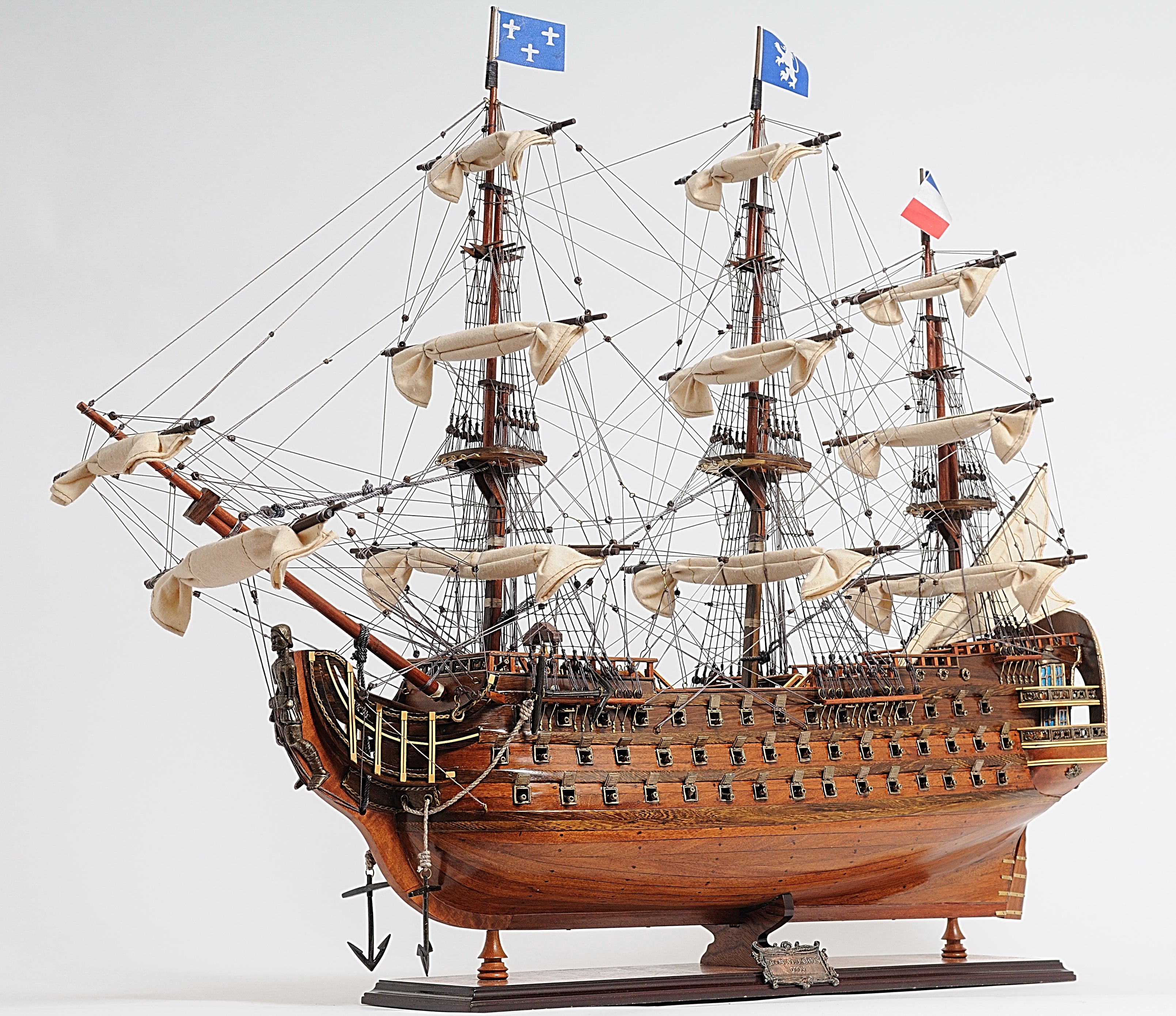  Royal Louis E.E. Model Display, Home furniture and decor, Old Modern Handicrafts, XoticBrands Home Decor