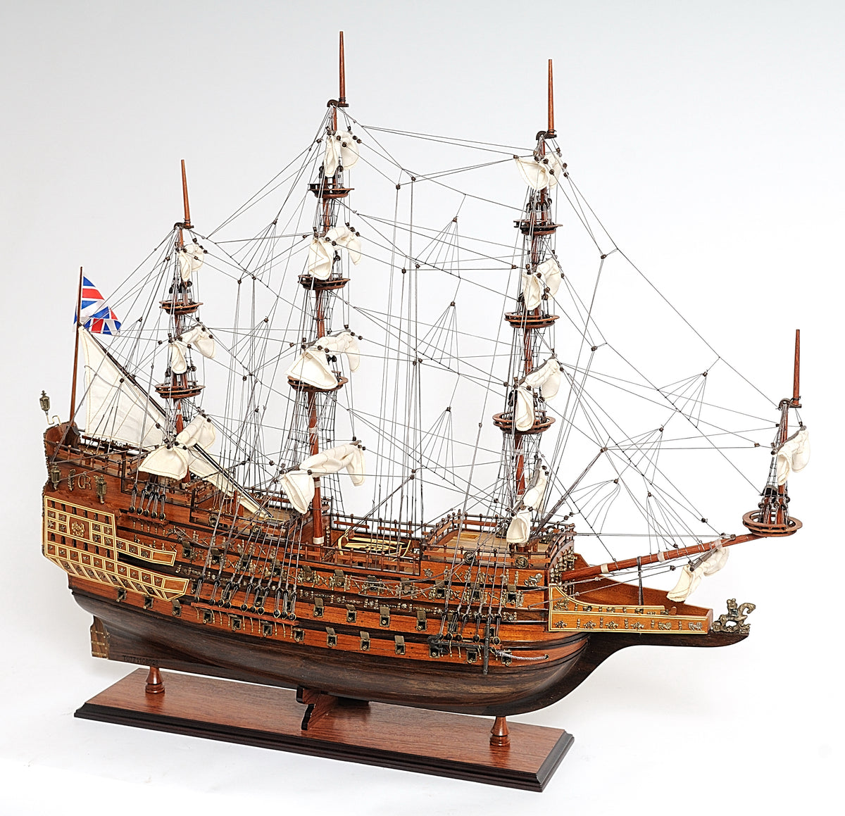  Sovereign of the Seas Mid Size EE Model Display, Home furniture and decor, Old Modern Handicrafts, XoticBrands Home Decor