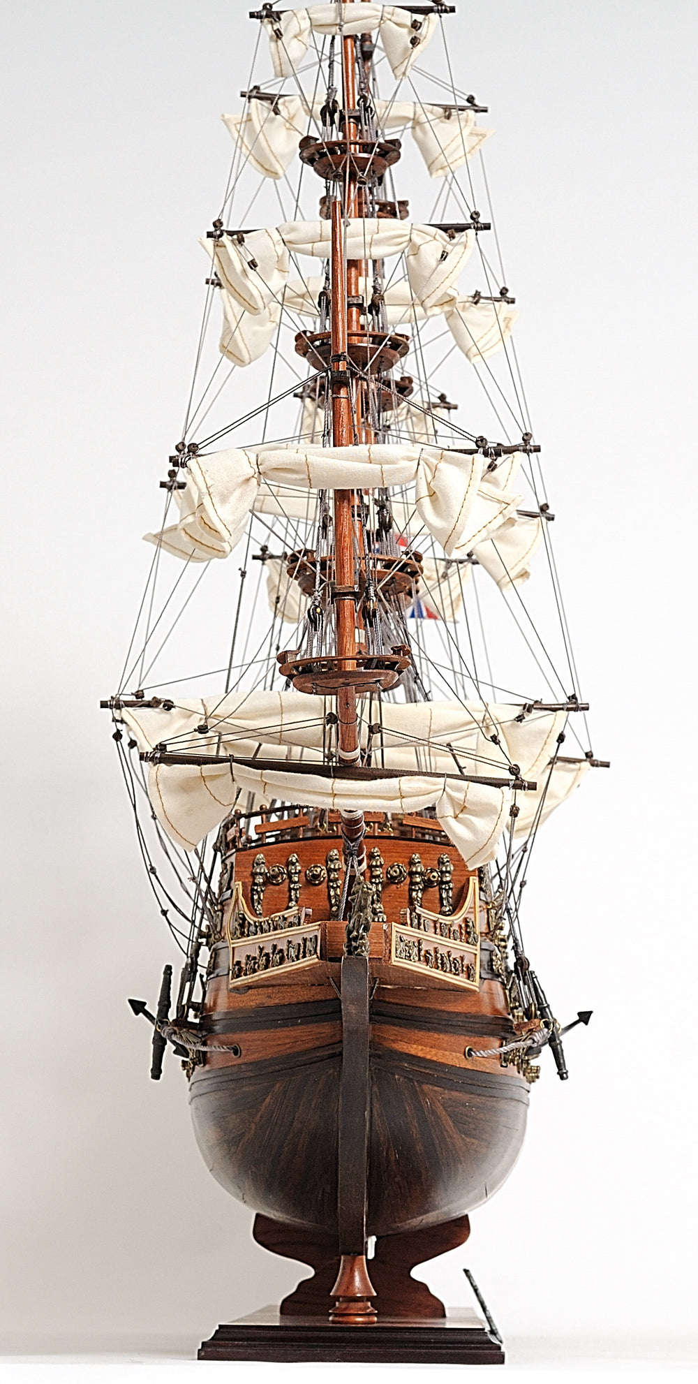  Sovereign of the Seas Mid Size EE Model Display, Home furniture and decor, Old Modern Handicrafts, XoticBrands Home Decor