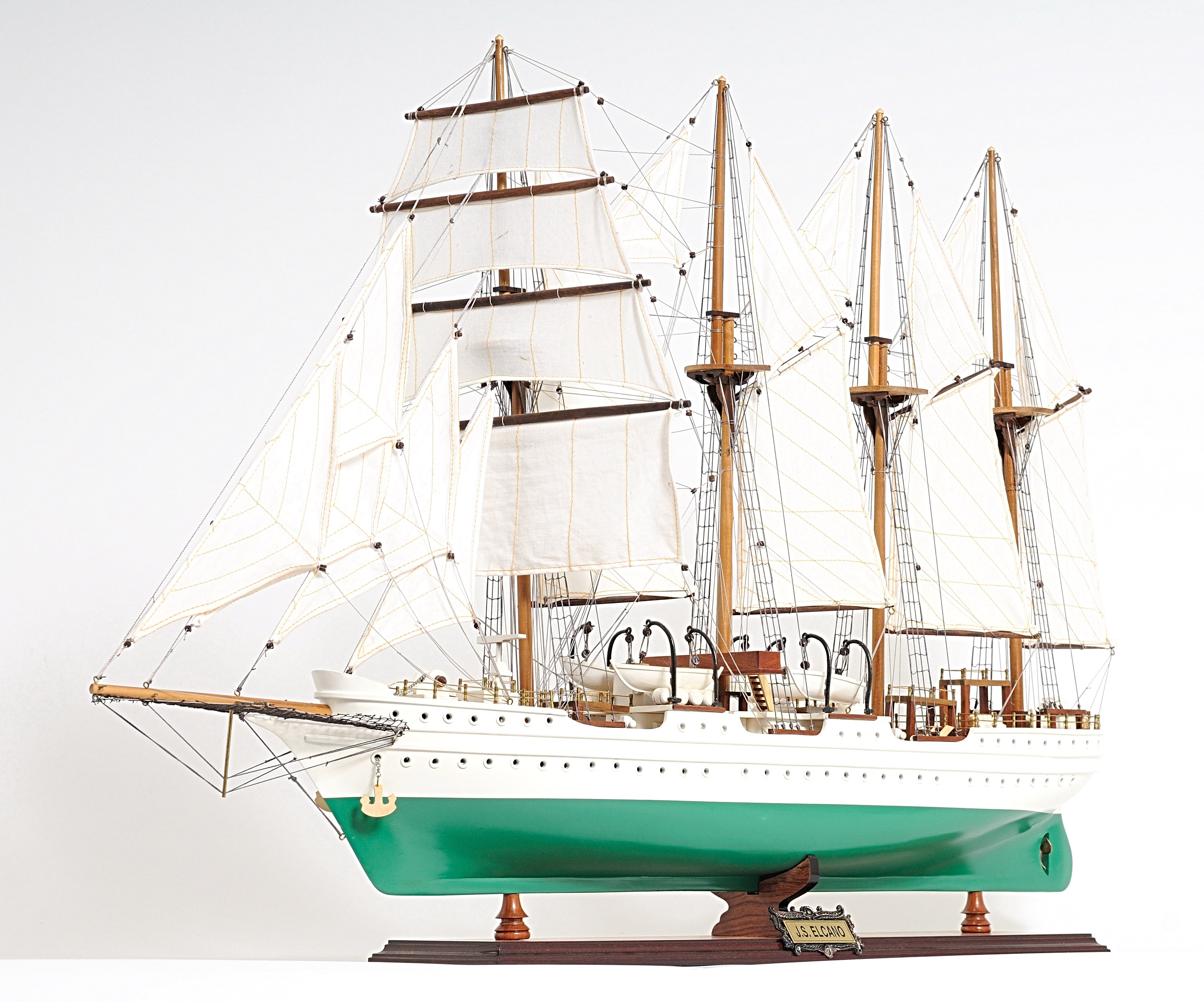  J.S. ELCANO Model Display, Home furniture and decor, Old Modern Handicrafts, XoticBrands Home Decor