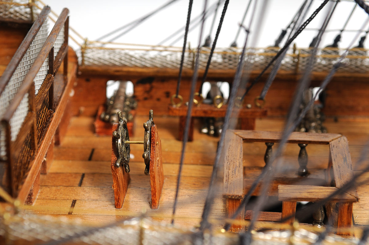  HMS VICTORY COPPER BOTTOM Model Display, Home furniture and decor, Old Modern Handicrafts, XoticBrands Home Decor