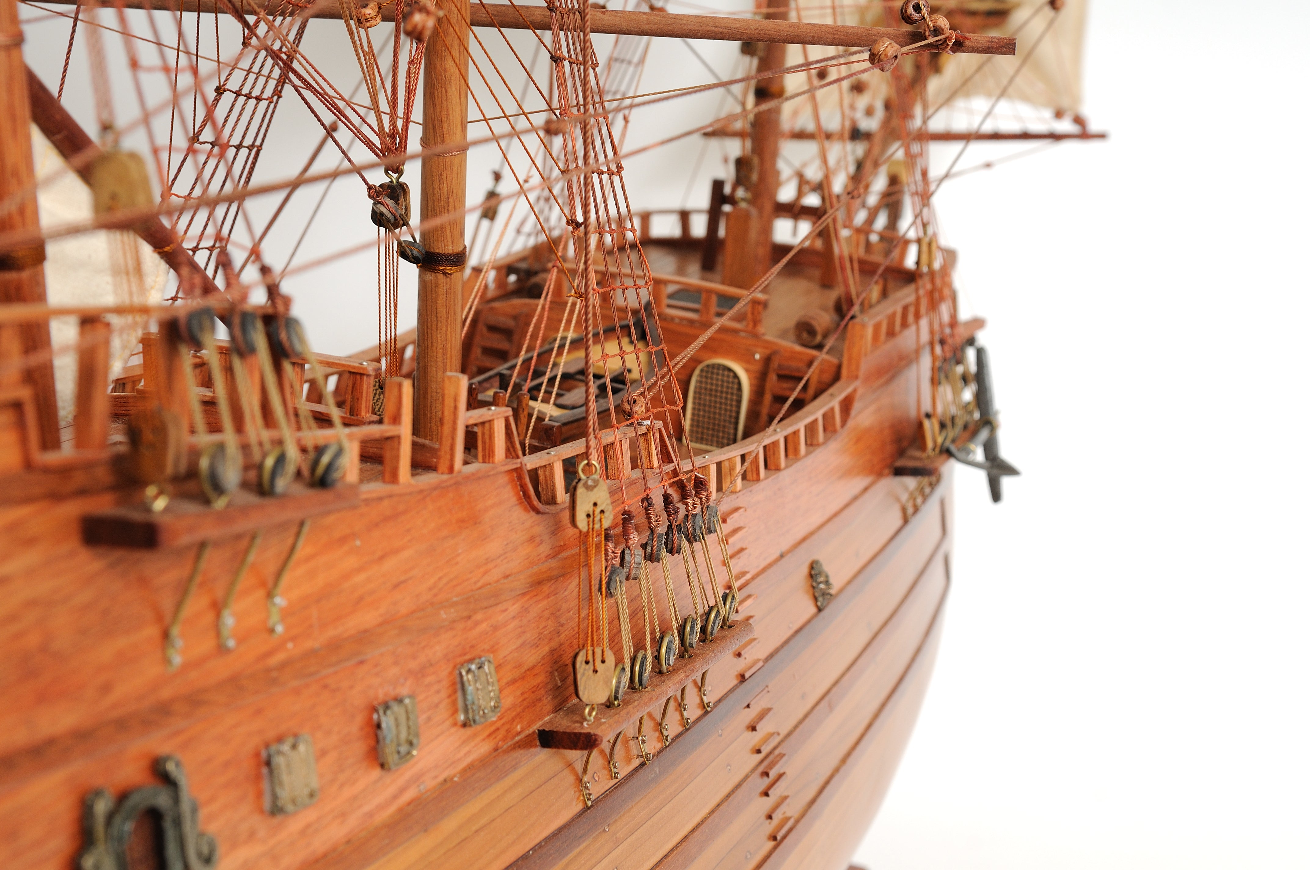  Arabella Model Display, Home furniture and decor, Old Modern Handicrafts, XoticBrands Home Decor