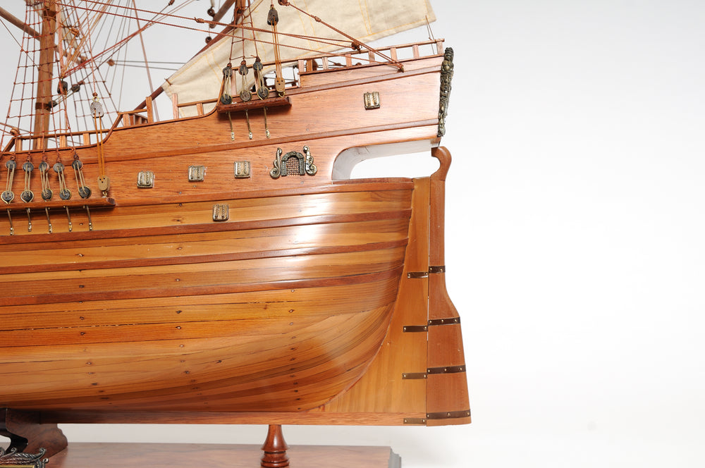  Arabella Model Display, Home furniture and decor, Old Modern Handicrafts, XoticBrands Home Decor