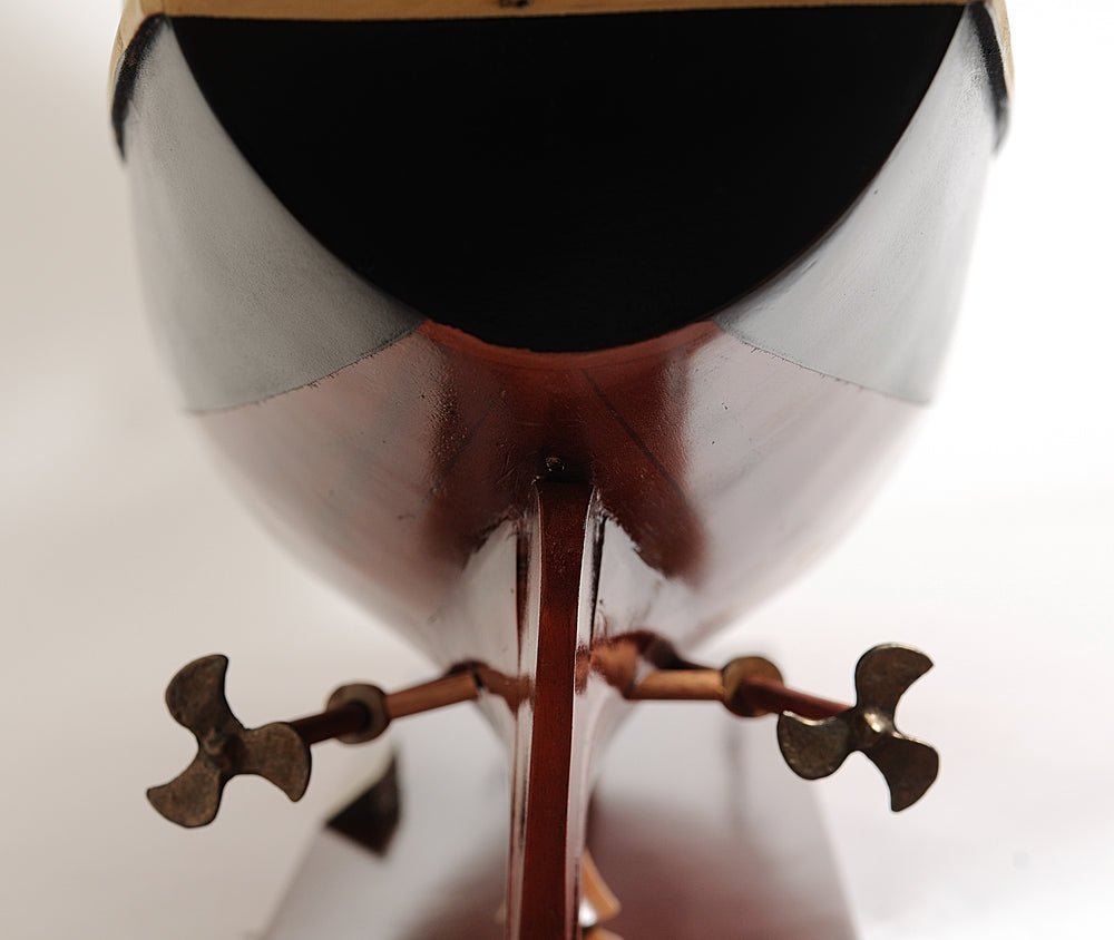  Bluenose II painted Medium Boat Model Display, Home furniture and decor, Old Modern Handicrafts, XoticBrands Home Decor