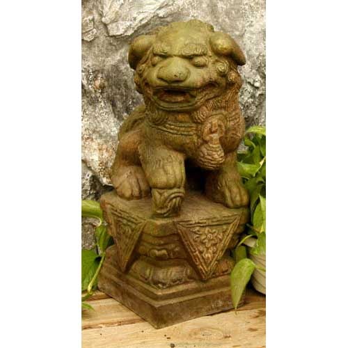  Dynasty Lion Right 18  Display  Sculpture, Home Decor, XoticBrands, XoticBrands Home Decor