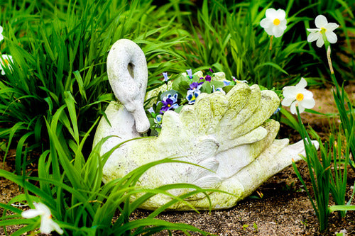 Swan Planter 16 Animal Planters  Sculpture, Home Decor, XoticBrands, XoticBrands Home Decor